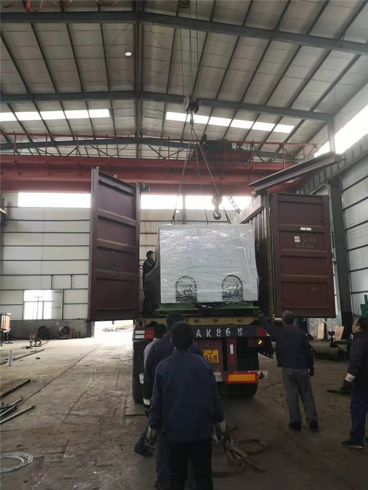 GZ4280 BAND SAW MACHINE-bending-machine-beveling-machine-band-saw-machine-delivery (16).jpg